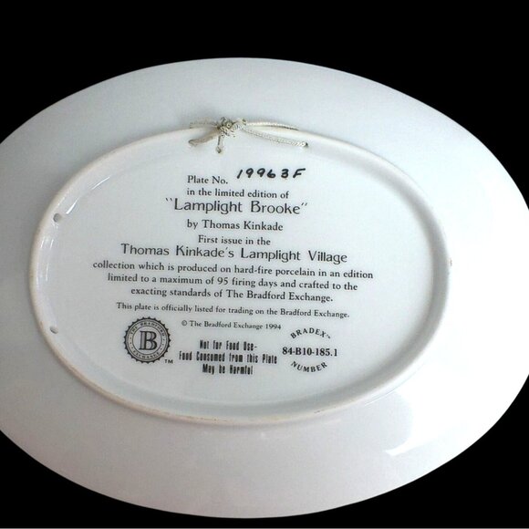 Thomas Kinkade Lamplight Brooke Limited Edition Collectible Plate By Bradford Ex - Picture 4 of 5